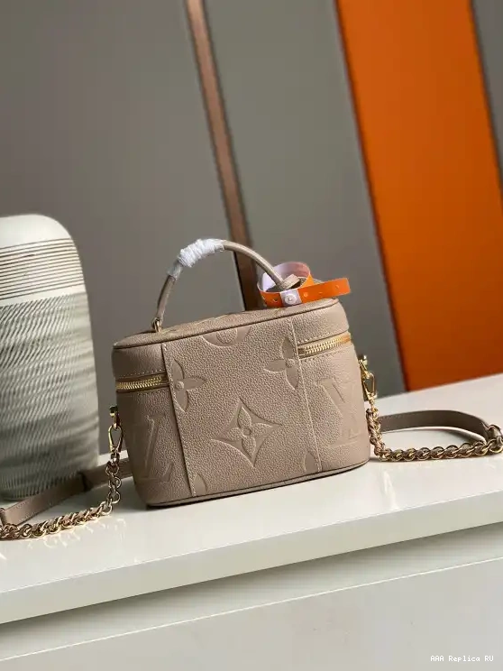 Aaa replica ru LOUIS VUITTON PM VANITY 0607